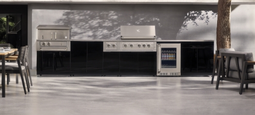 GLOSSY DOOR x ALUMINUM